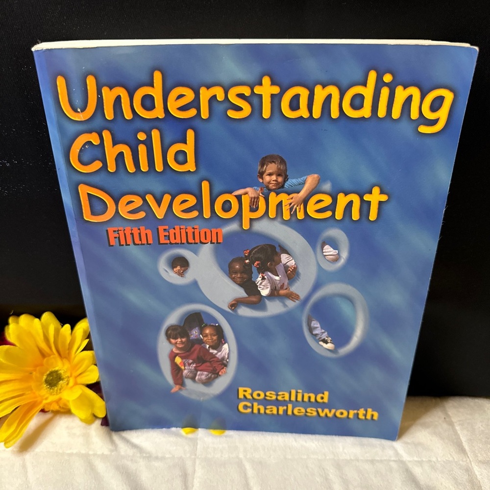 Used College Textbook 📘“Understanding Child Development”